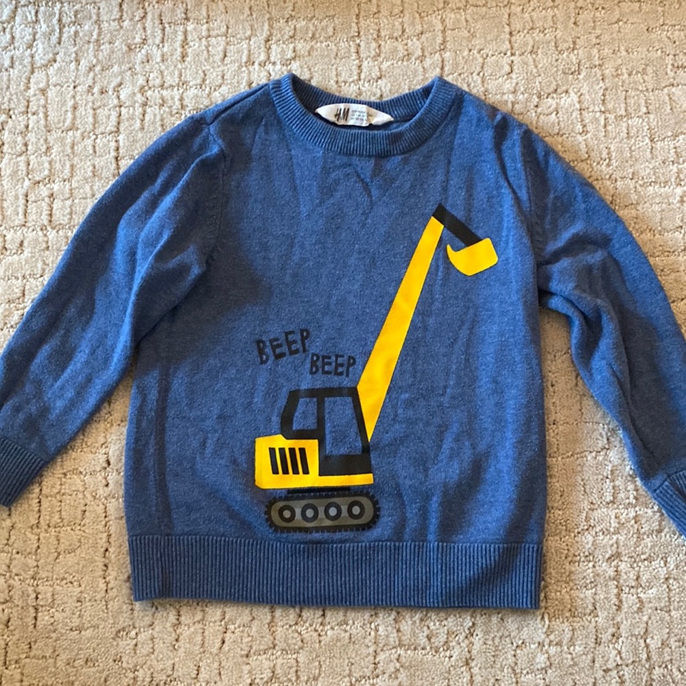 Tea beep sweater